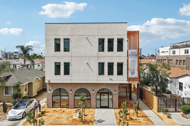 Building Photo - 4456 30th Street - North Parks Elevated Spanish Style Community