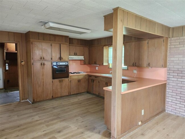 Building Photo - 4550 Co Rd 417