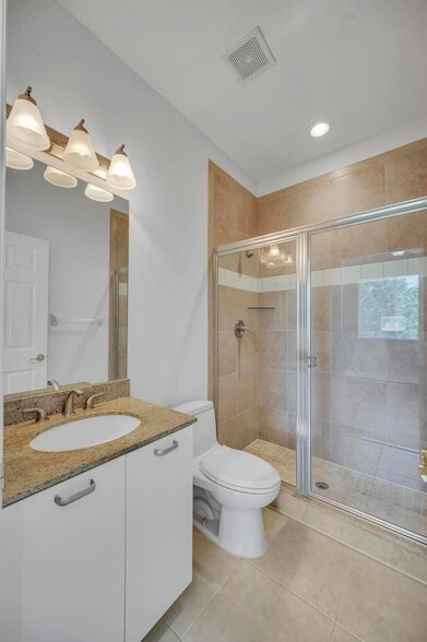 Building Photo - 40 SE Sedona Cir