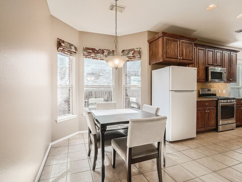 Building Photo - 3626 Cerulean Way