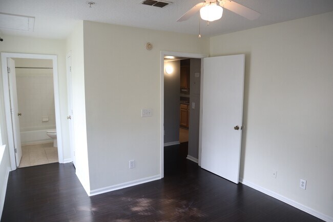 Building Photo - 7701 Timberlin Park Blvd