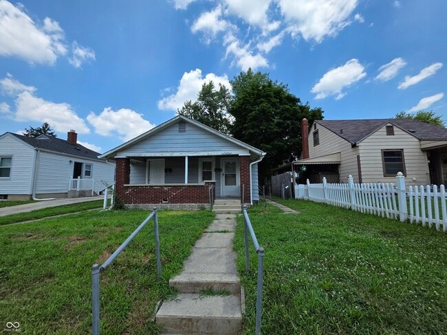 Primary Photo - 2340 Calhoun St