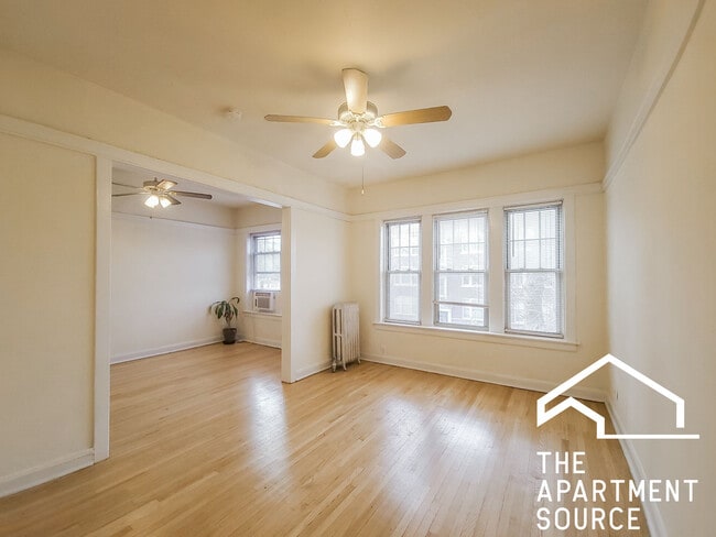 Building Photo - 1934 W Winona St