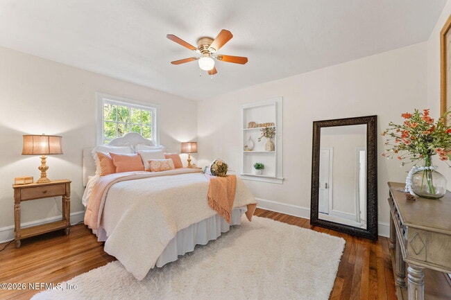 Building Photo - 4744 Glenwood Ave