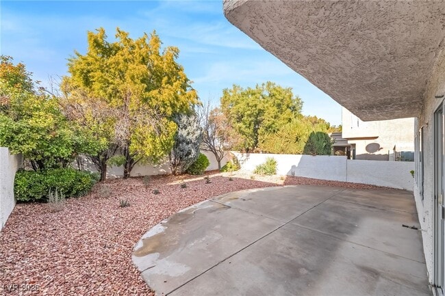 Building Photo - 83 Ginger Lily Terrace