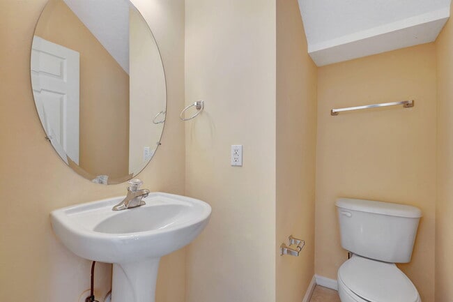 Building Photo - 14022 Wellington Trace