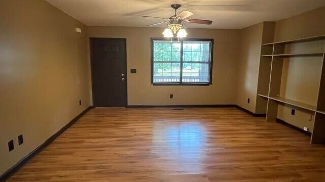 Building Photo - 7432 Hydrus Dr