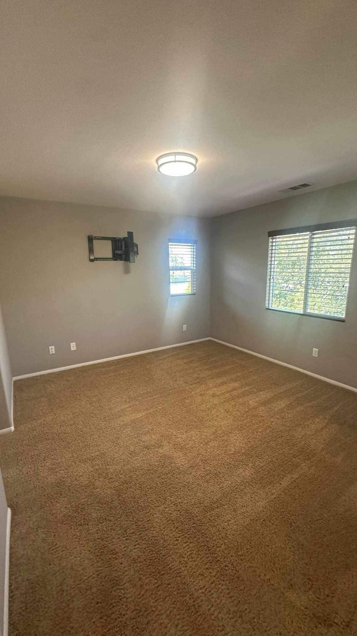 Building Photo - 31757 Paseo Peonia