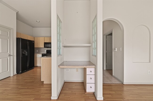 Building Photo - 1441 East St