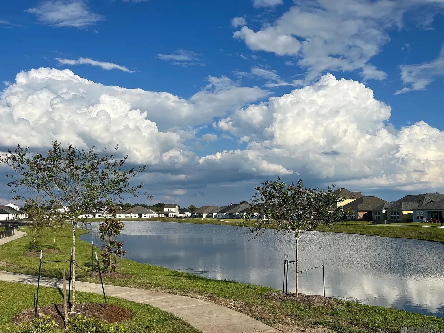 Building Photo - 3053 Creekmere Ln