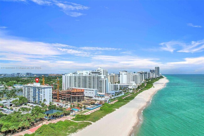 Primary Photo - 5313 Collins Ave