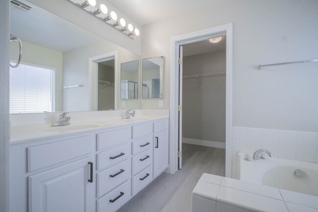 Building Photo - Wonderfully fully renovated, 2-story property