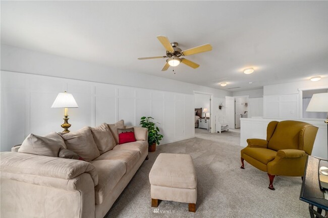 Building Photo - Spacious 5-Bedroom Home with Backyard Oasi...