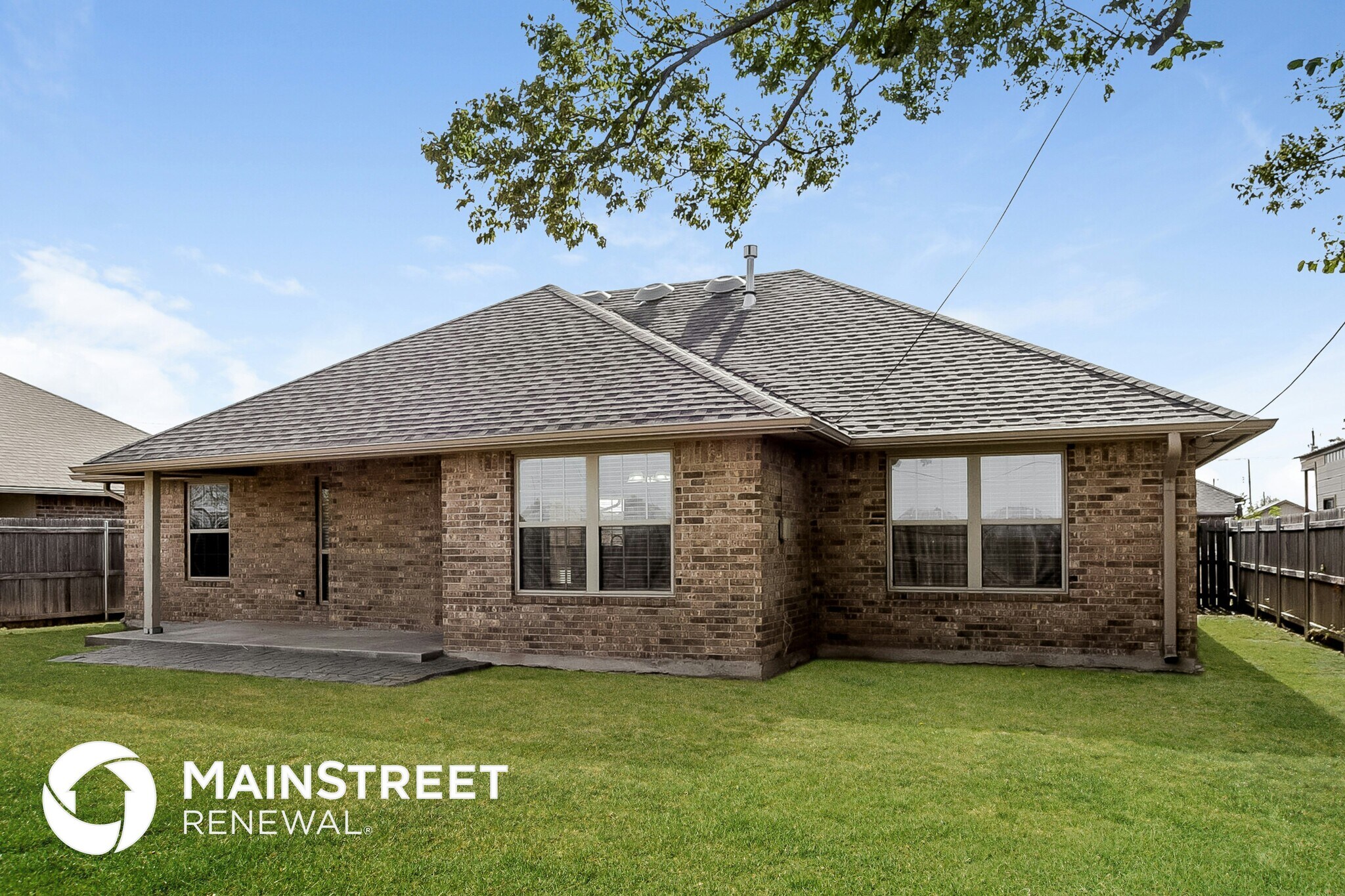 Building Photo - 817 SW 8th St