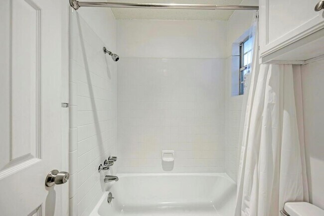 Building Photo - 3111 Tom Green St