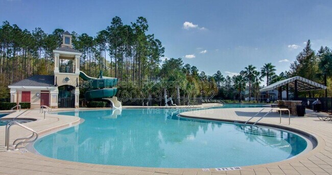 Building Photo - 1025 Wilmot Pl