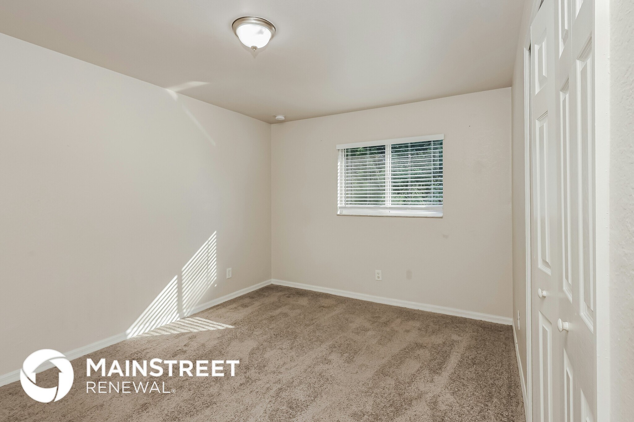 Building Photo - 4502 E 21st St