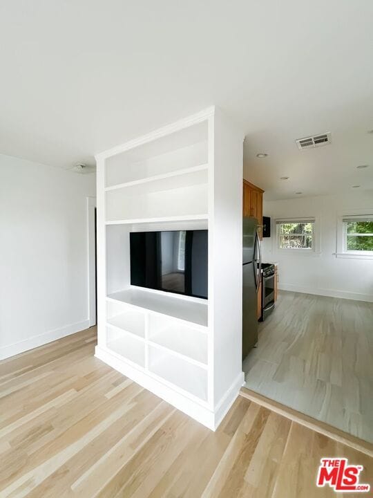 Building Photo - 1233 Ozeta Terrace