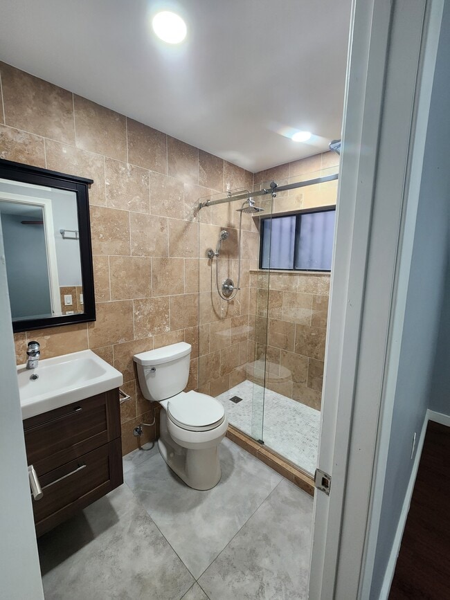 Building Photo - 1461 SW 124th Ct