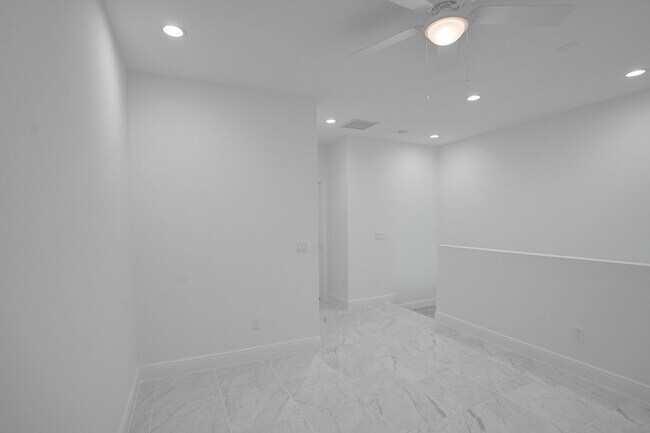 Building Photo - Gorgeous Brand New 3 Bedroom 2 Bath (2-story) Townhouse in Deerfield Beach