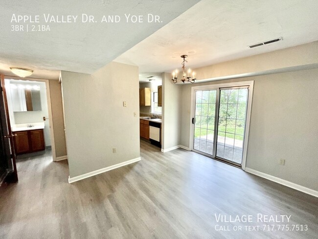 Building Photo - 914 Apple Valley Dr