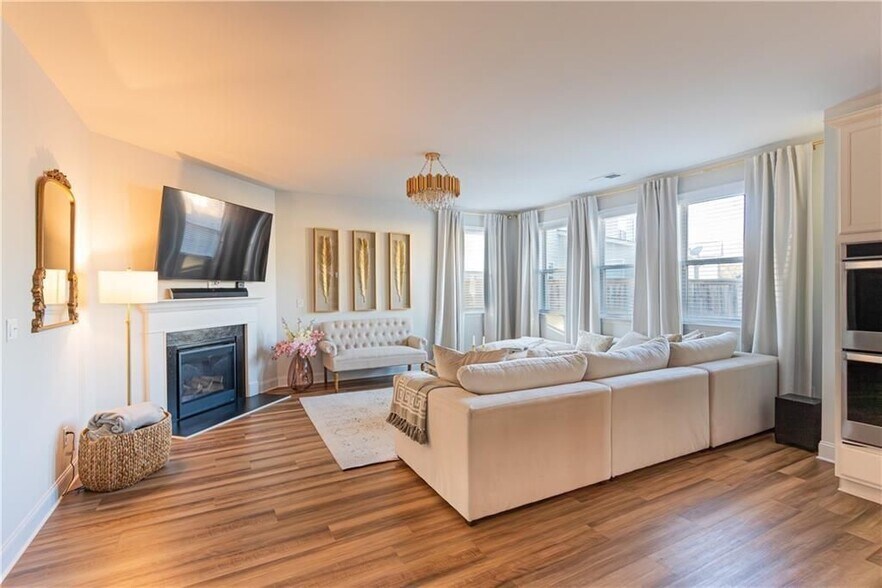 Building Photo - 7835 Brewton Creek Dr