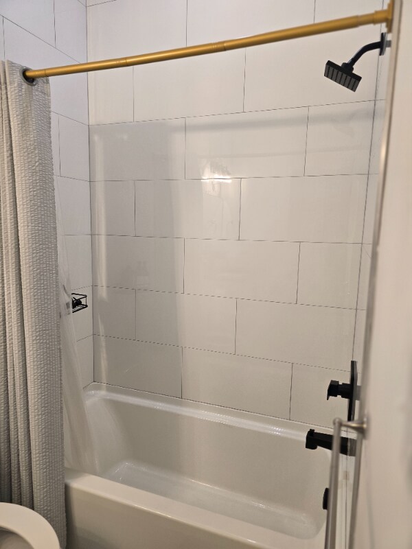 Building Photo - 311 Hinton St