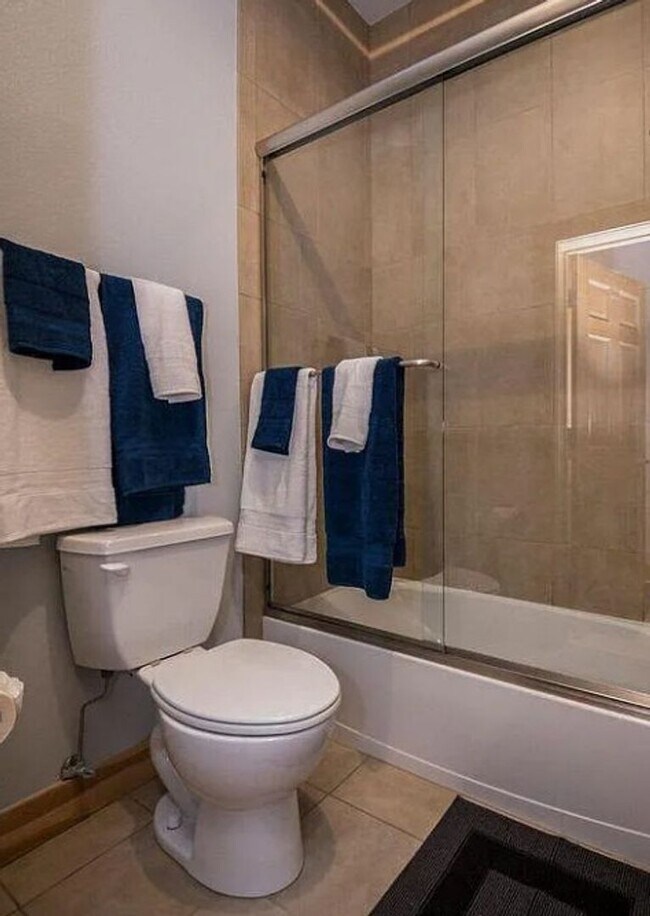 Building Photo - Studio Condo in Heart of Old Town Fort Collins!