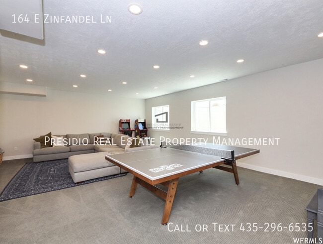 Building Photo - 164 E Zinfandel Ln