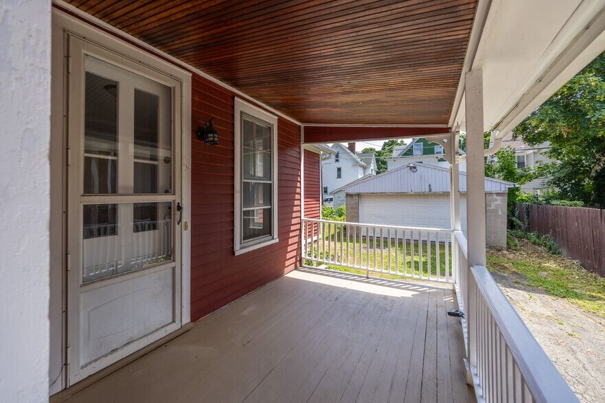 Building Photo - 78 Boardman St