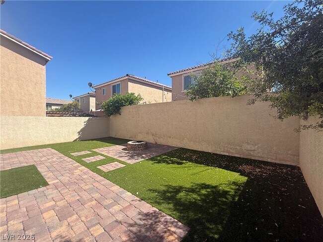 Building Photo - 5897 Atlantis Dream Ave