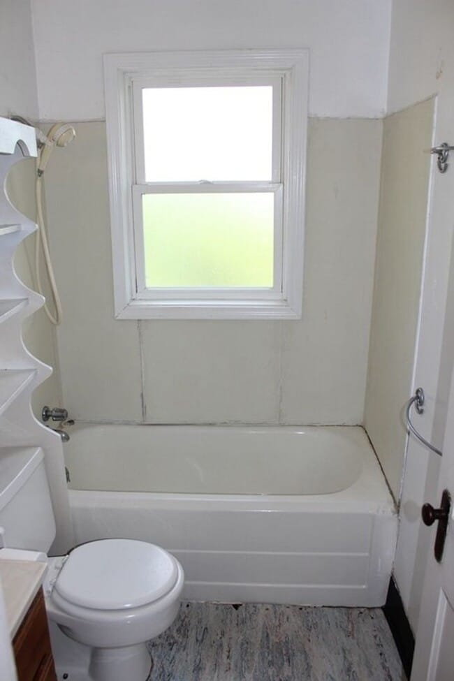 Building Photo - NEXT TO KSU!!!