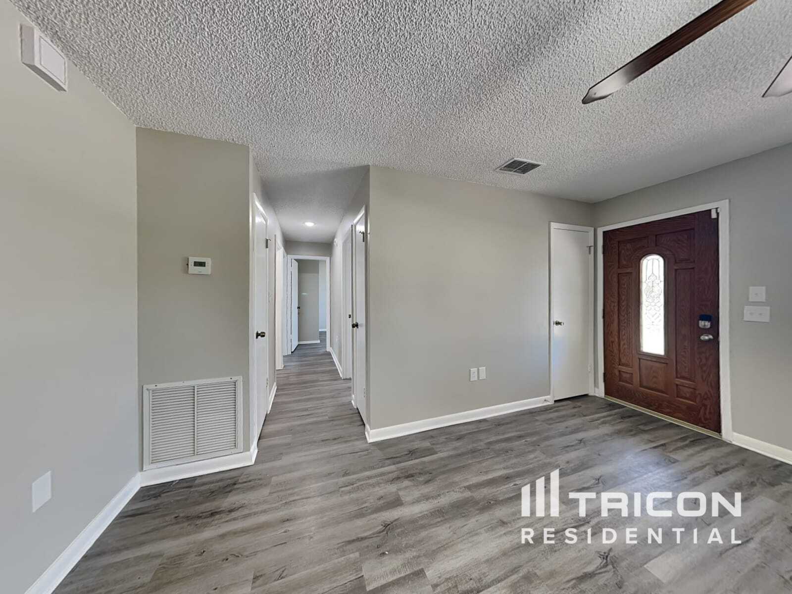 Building Photo - 36437 Bristol Cir
