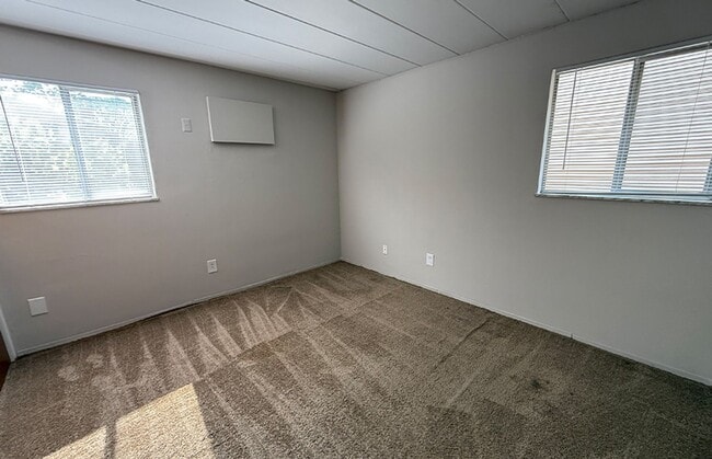 Building Photo - 331 Shiloh St