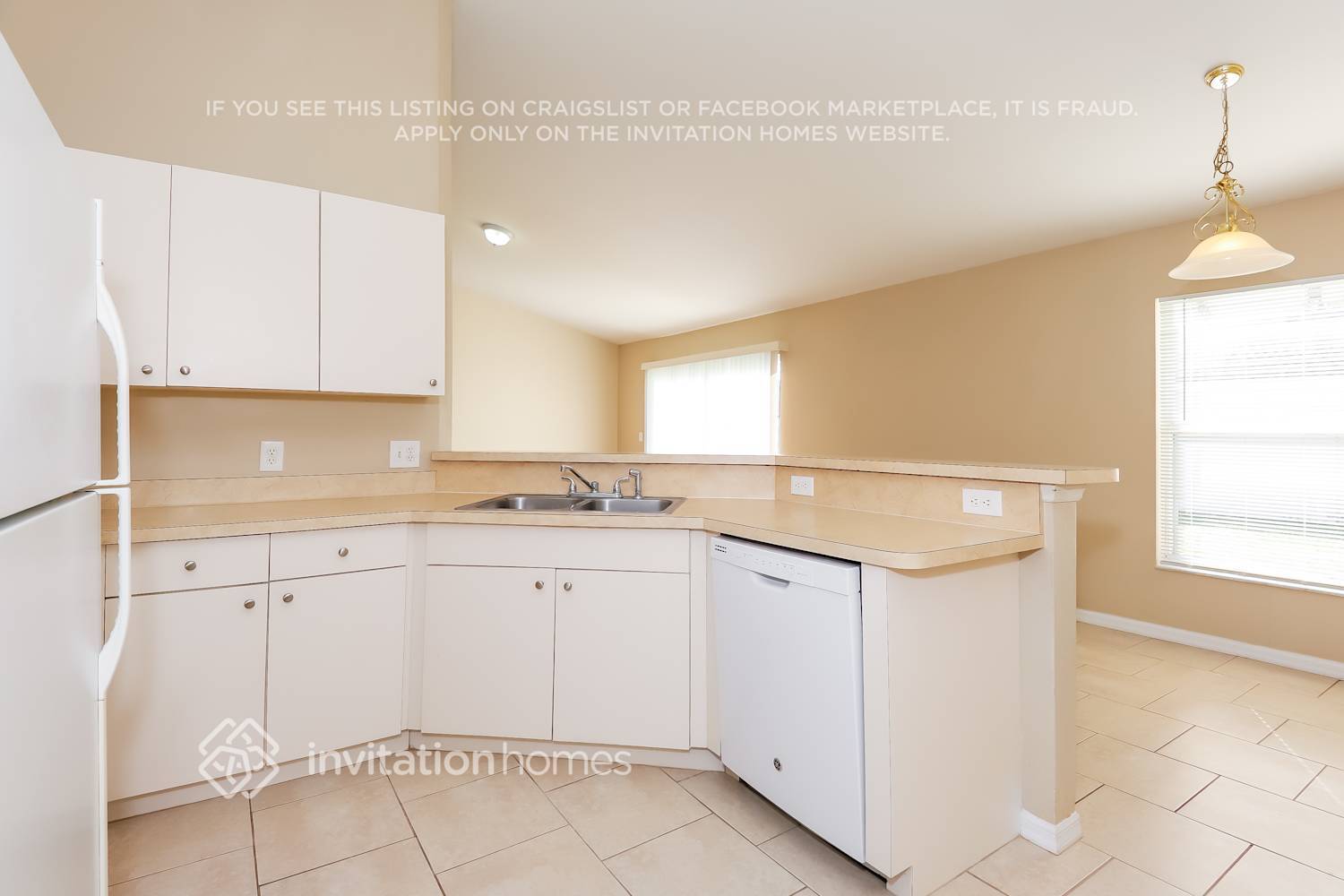 Building Photo - 3201 Thoroughbred Loop N