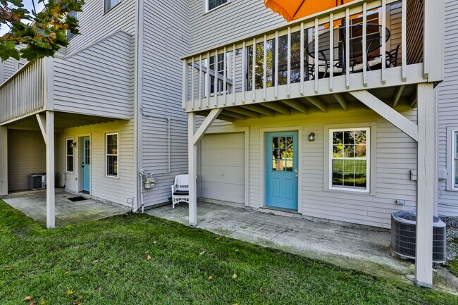 Building Photo - 6 Veterans Rd