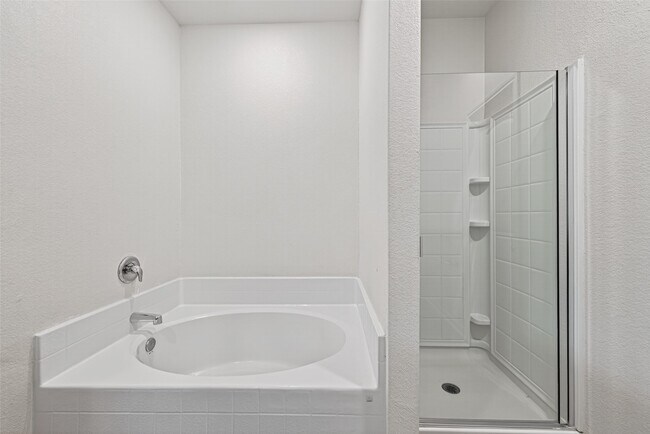 Building Photo - 2112 Mule Ridge Dr