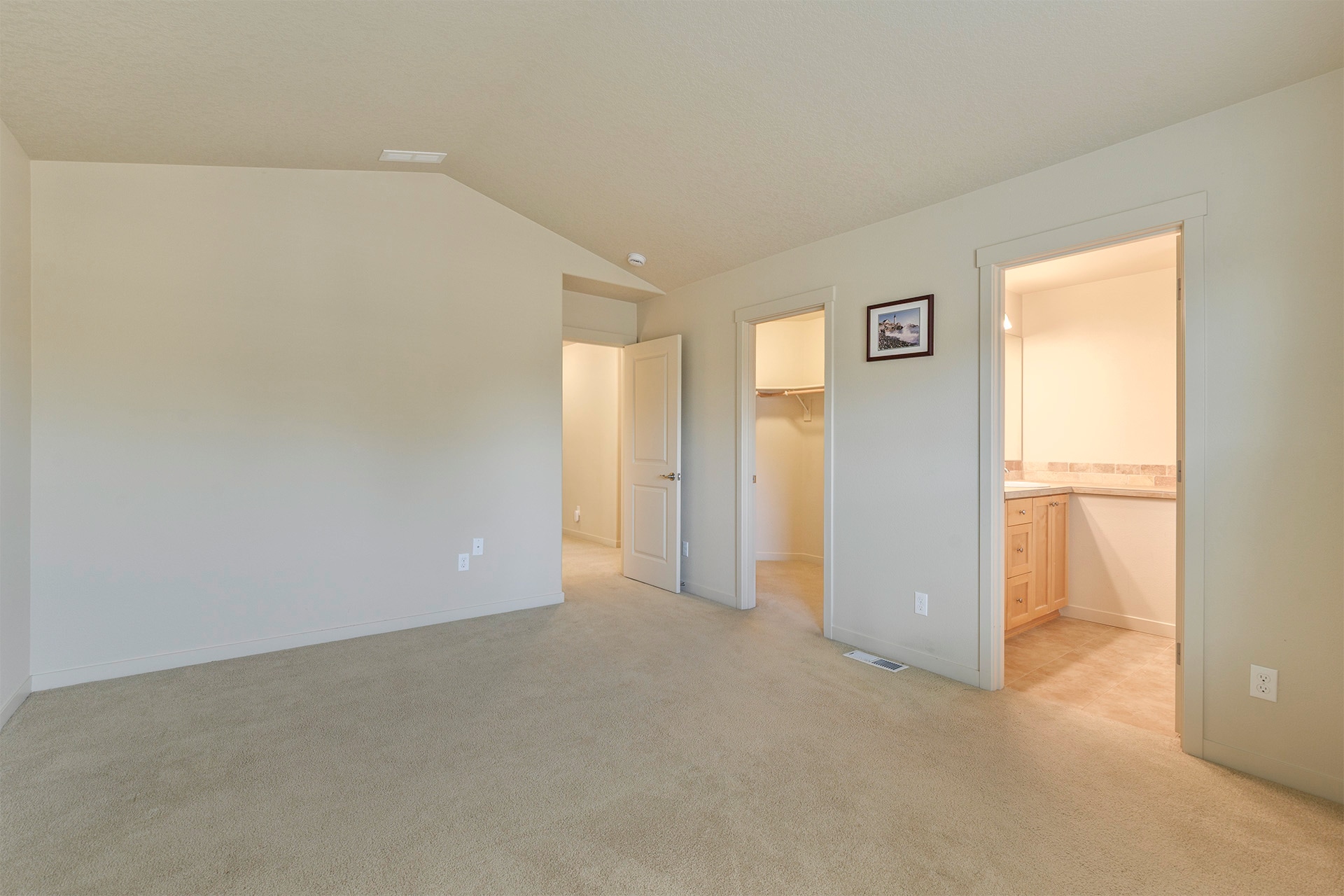 Building Photo - 217 NW 117th Loop