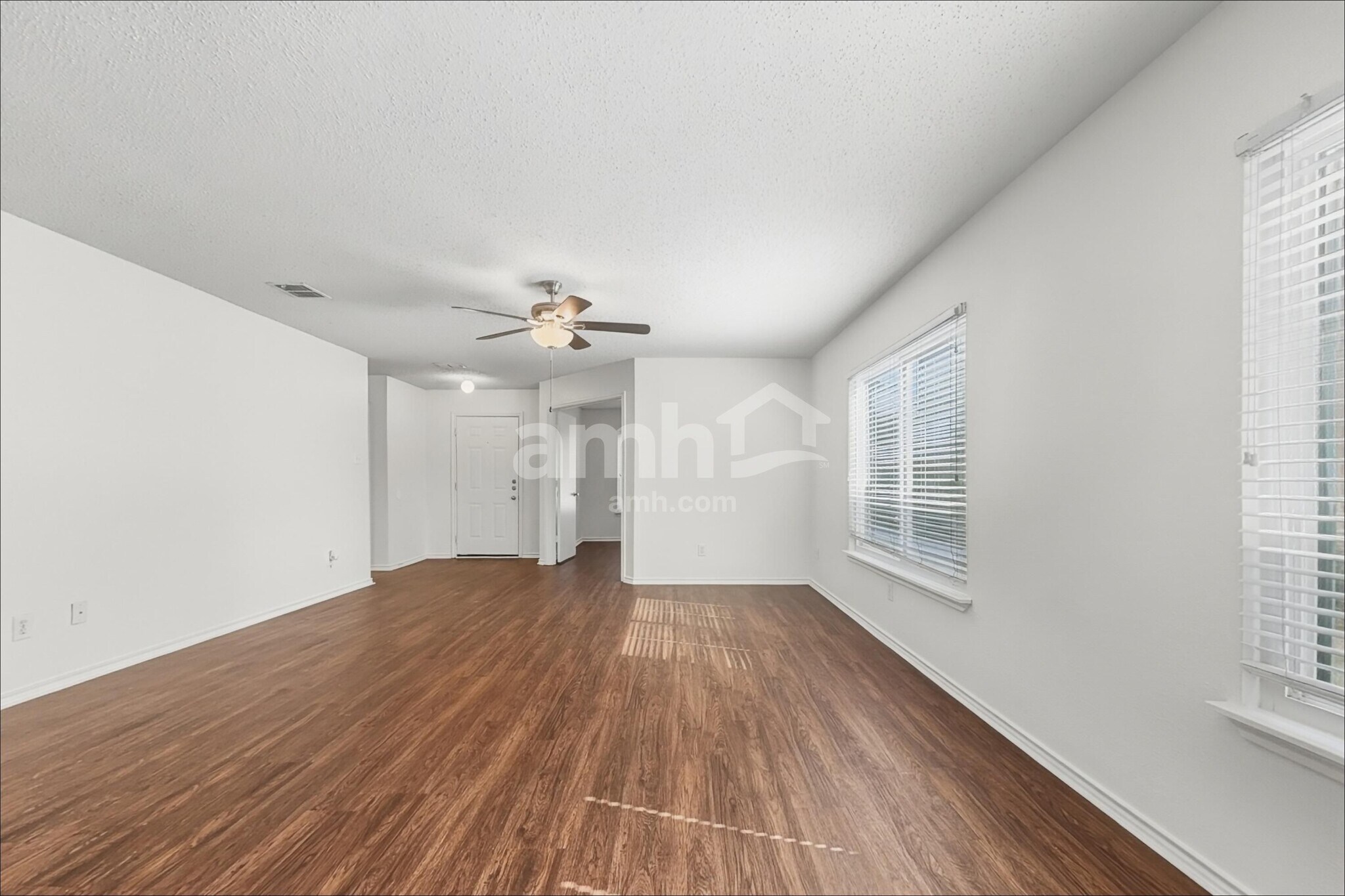 Building Photo - 10109 Chapel Glen Ter