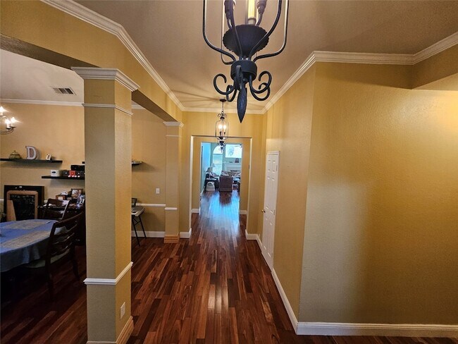 Building Photo - 2813 Gulf Breeze Ct