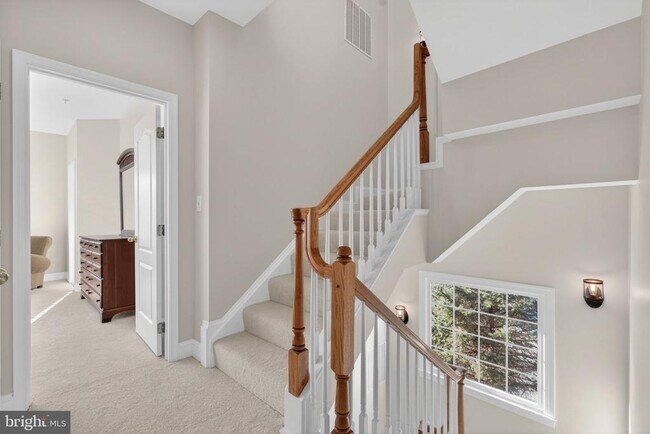 Building Photo - 43789 Water Bay Terrace