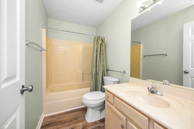 Building Photo - 7028 Sugarplum Rd