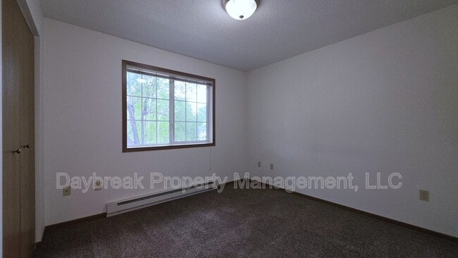 Building Photo - 303 16th St S