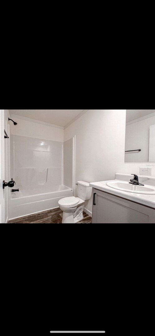 Building Photo - 5/3 Brooksville Available Now