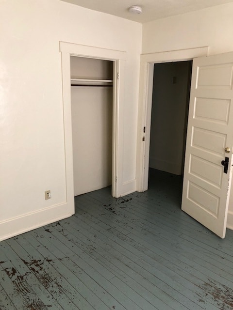 Building Photo - House on E. Park Avenue -- Available 2026-...