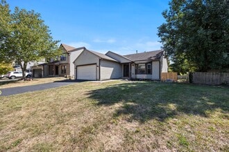 Building Photo - 6948 Kinston Dr