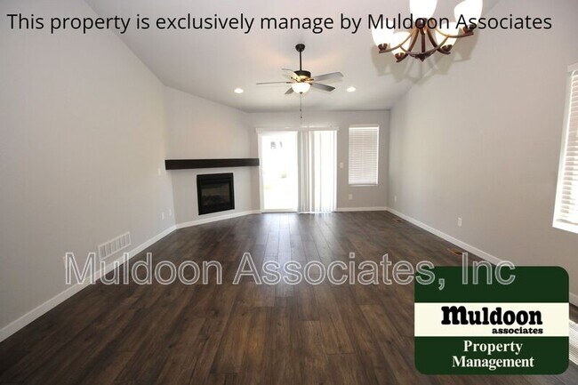 Building Photo - 10339 Finn Dr