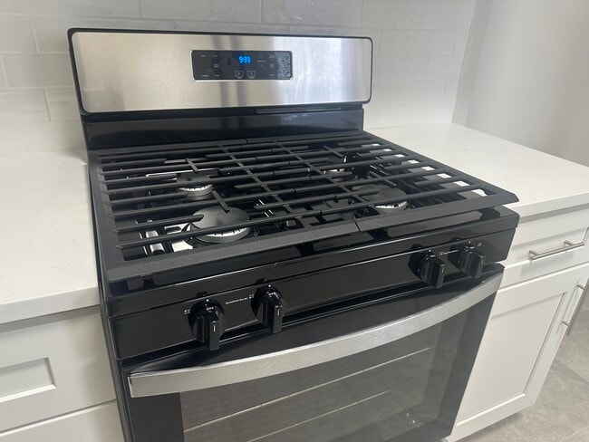 Building Photo - 2005 John F Kennedy Blvd