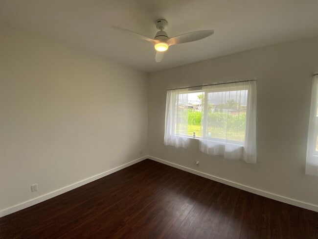 Building Photo - 118 G Malama Place