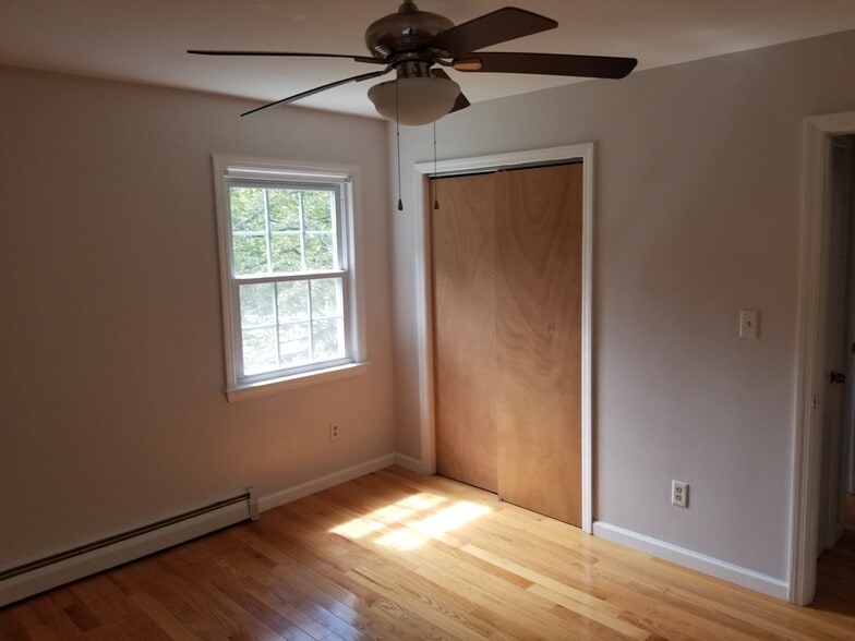 Bedroom - 17 Old Allamuchy Rd